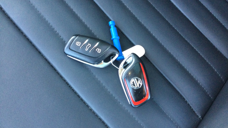 MG Hs 1.5 T-GDI Exclusive 5dr DCT Petrol Hatchback